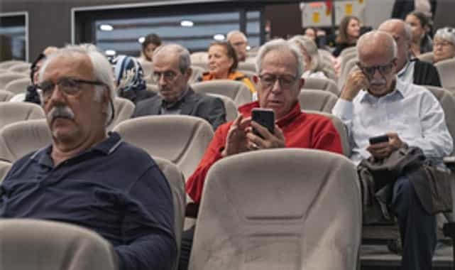 3 yas universitesinde ikinci merkez ikinci hayat