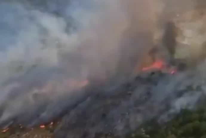 Muğla Seydikemer’de Orman Yangınına Müdahale Sürüyor