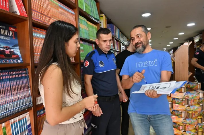 Manisa Zabıtası'ndan Okul Öncesi Güvenlik ve Sağlık Denetimi 1 Manisa Zabıtası'ndan Okul Öncesi Güvenlik ve Sağlık Denetimi