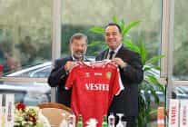 baskan besim dutlulu ve kadin voleybol takimindan vestele ziyaret