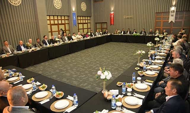 baskan cirpanoglu muhtarlarla bulustu