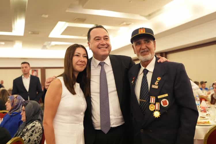 Başkan Dutlulu, Manisa’da Şehit Yakınları ve Gazilerle Buluştu