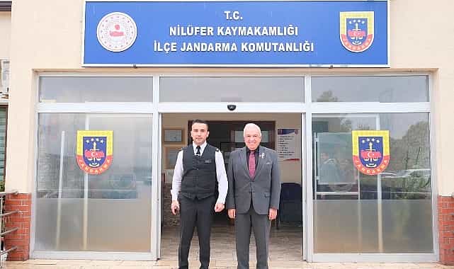 Başkan Şadi Özdemir’den Üsteğmen Önderışık’a hayırlı olsun ziyareti 1 baskan sadi ozdemirden ustegmen onderisika hayirli olsun ziyareti