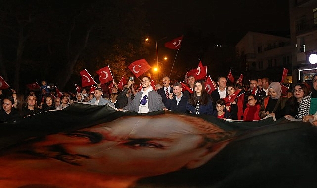 Cumhuriyet Coşkusu Gölcük'ü Saracak 1 cumhuriyet coskusu golcuku saracak