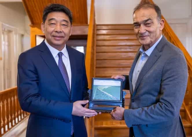 İzmir ve Çin Arasında Yeni Deniz Ticaret Köprüsü Kuruluyor