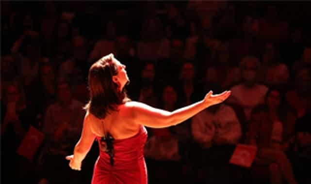 dilek turkan ile cumhuriyete sarkilar