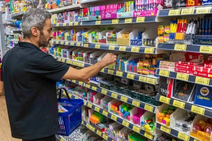 İzmir Büyükşehir’den Öğrencilere 48 Milyon TL’lik Kırtasiye Desteği 1 İzmir Büyükşehir’den Öğrencilere 48 Milyon TL’lik Kırtasiye Desteği