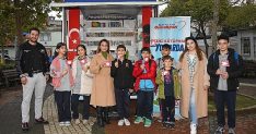 gezici kutuphaneden cocuklara ozel bayram turu