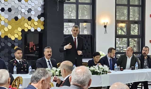 Gölcük'te Muhtarlar Günü Törenle Kutlandı 1 golcukte muhtarlar gunu torenle kutlandi