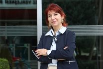 kktcde turkiye ile catisma degil yeni bir denge hedefleniyor