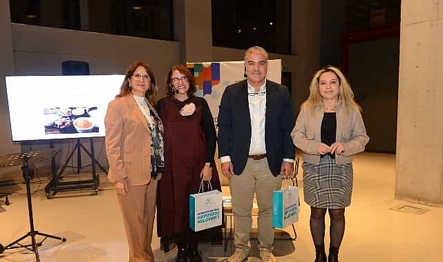 niluferde pancarin oykusu muzik rituel ve lezzetle bulustu