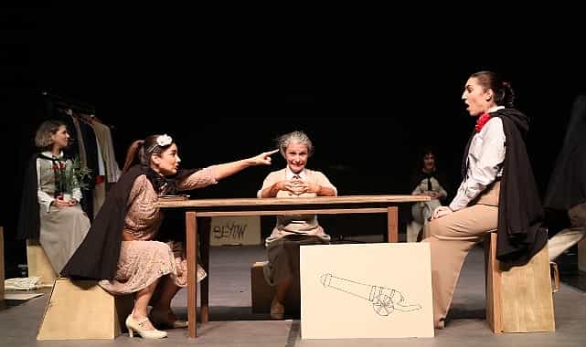 Şehir Tiyatroları “Yaftalı Tabut” Oyunuyle 7. Uluslararası Maltepe Tiyatro Festivali’nde 1 sehir tiyatrolari yaftali tabut oyunuyle 7 uluslararasi maltepe tiyatro festivalinde