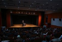 tahsin hasoglundan izkitapta kahkaha dolu gece