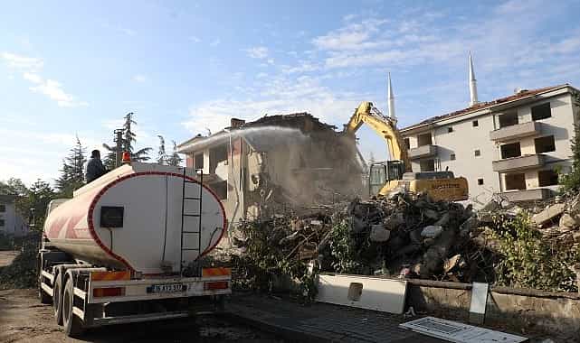 Turgutalp Kentsel Dönüşümde 2. Ve 3. Etap Yıkımları Başladı 1 turgutalp kentsel donusumde 2 ve 3 etap yikimlari basladi