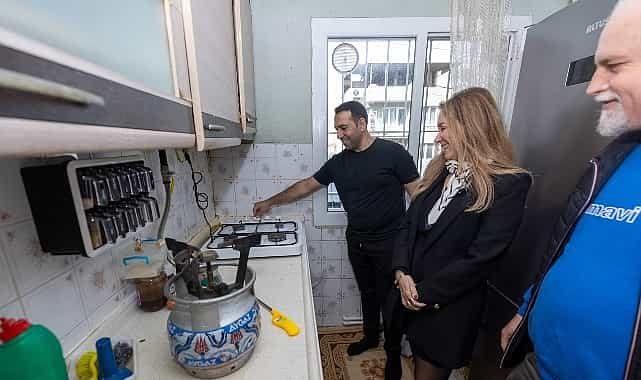 Ulubatlı’da ilk doğal gaz ateşi yandı 1 ulubatlida ilk dogal gaz atesi yandi