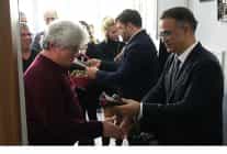 24 kasimin en anlamli dersi il muduru dr omer yahsi ogretmenlik ruhunu sinifta yasatti