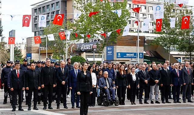 antalya buyuksehir belediyesi atasini saygi ve ozlemle andi