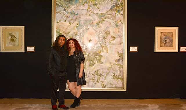 askin atesiyle sanata donen kumaslar chaleshe simurgh ve its me istanbulda ilk kez sergilendi