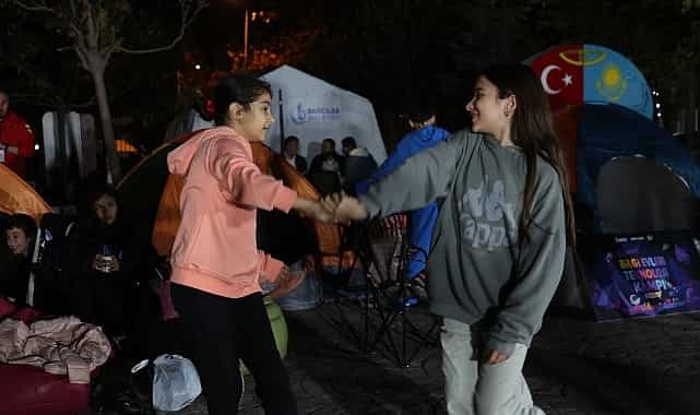 bagcilarda cocuklar teknoloji kampinda bulustu