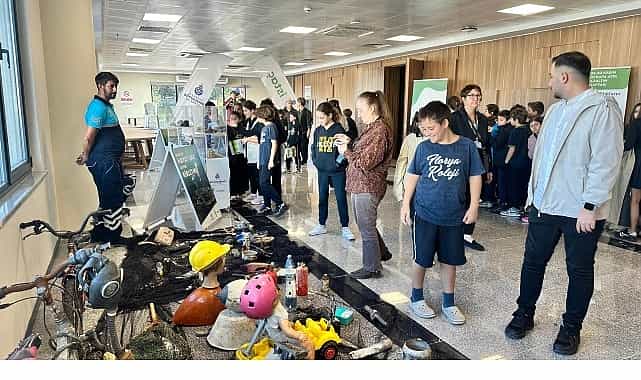 bakirkoylu cocuklar elektronik atiklar konusunda bilinclendirildi