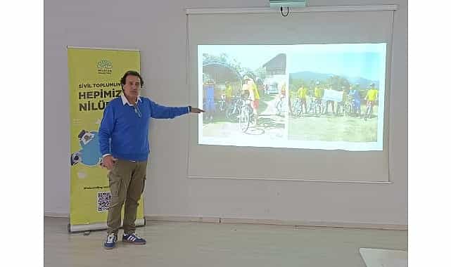 baskan sadi ozdemirden kadinlara birlikte guclu olun mesaji