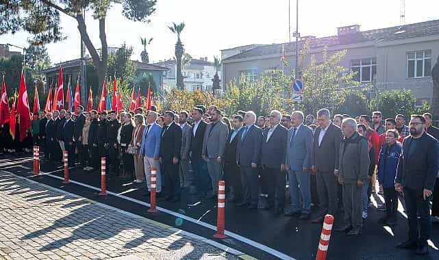 bayindirda 24 kasim ogretmenler gunu kutlandi