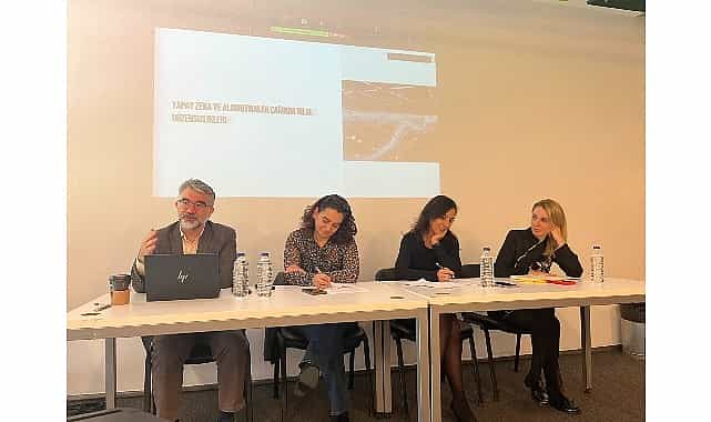 bilgi duzensizliklerine karsi toplumsal bilissel direnclilik yaratmak