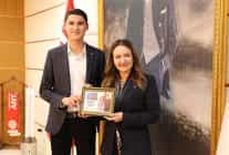 buyuksehir baskan vekili ozdemire genc karti anlatti