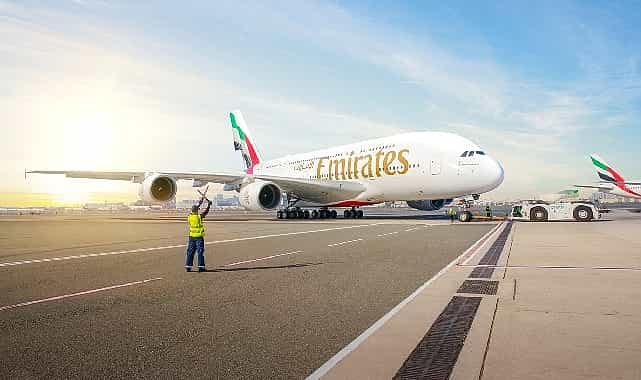 emirates dunyanin en karli havayolu olma konumunu koruyor
