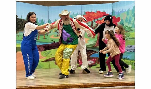 golcuklu cocuklari neselendiren tatil hediyesi