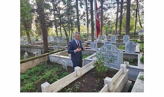 golcukte ogretmenler gunu torenle kutlandi