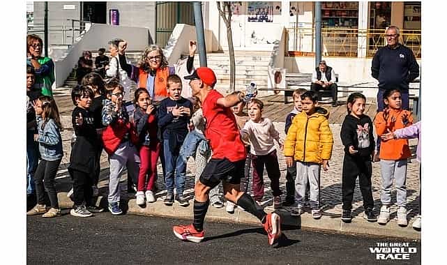 halil altindere ve ahmet h uysaldan tegvin 30 yilina ozel proje istanbul kosmanin sanati