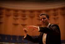 istanbul devlet senfoni orkestrasi denizbank konserlerinde bu hafta ulu ondere son veda ile saygi durusu