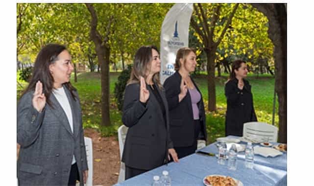 izci sofrasinda bulustular