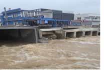 karaburun cesme ve focada etkili olan yagislar icin ekipler seferber oldu