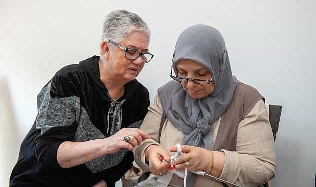 karsiyaka belediyesinden kadin istihdamina destek