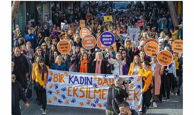 karsiyakada 25 kasimda guclu dayanisma siddete karsi ses cikar