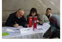 konakli komsular basmanede bulustu