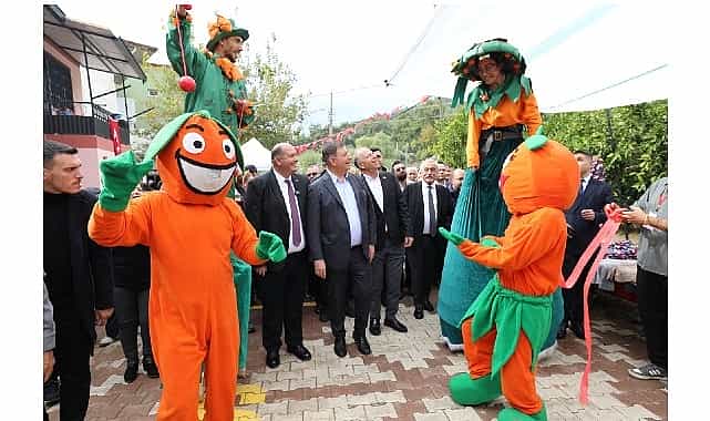 menderes mandalina festivali ile cosacak