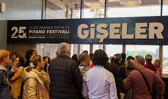 piyano festivalinde gise biletleri satista