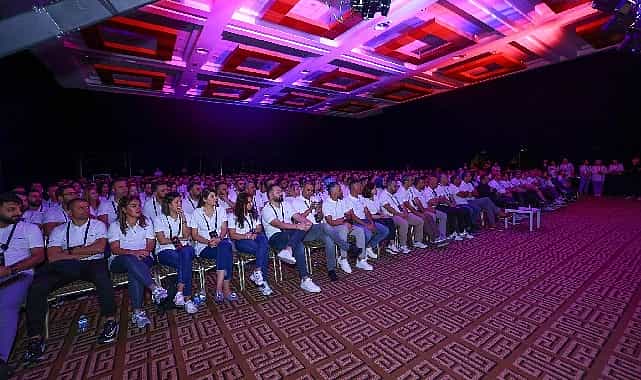 pusula holding antalyada gerceklestirilen lansman toplantisiyla tanitildi