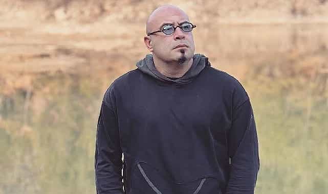 baris capkin sarkilarini bir albumde topladi fezaya bak