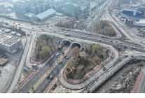 baskan altay marangozlar koprusunun ust kisminda iki seridi hizmete actik 3 serit ile katilma ve ayrilma seritleri yakin zamanda tamamlanacak