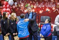 baskan tugay yeni yil oncesi sporcularla bir araya geldi