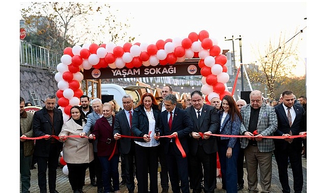 Gemlik’te “Yaşam Sokağı” Açıldı 1 gemlikte yasam sokagi acildi