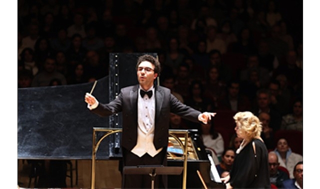 İsmet İnönü Mozart'ın eserleriyle anıldı 1 ismet inonu mozartin eserleriyle anildi