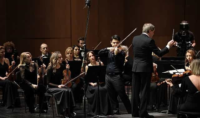 istanbul devlet senfoni orkestrasi aralik ayinin ilk konserinde keman virtuozu robert lakatosu agirladi