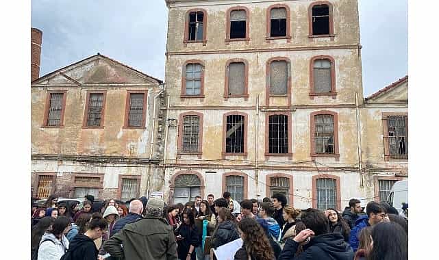 itulu ogrenciler mimari uretimlerini ayvalik alan baskanligiyla paylasacak