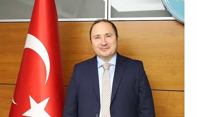 izmir bakircay universitesinden dunya capinda gurur prof dr kadri ozdemir turkiyede 7nci dunyada 270inci sirada