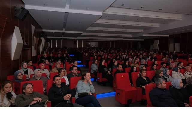 kadin siginagi ilk gosterimiyle izleyiciden tam not aldi